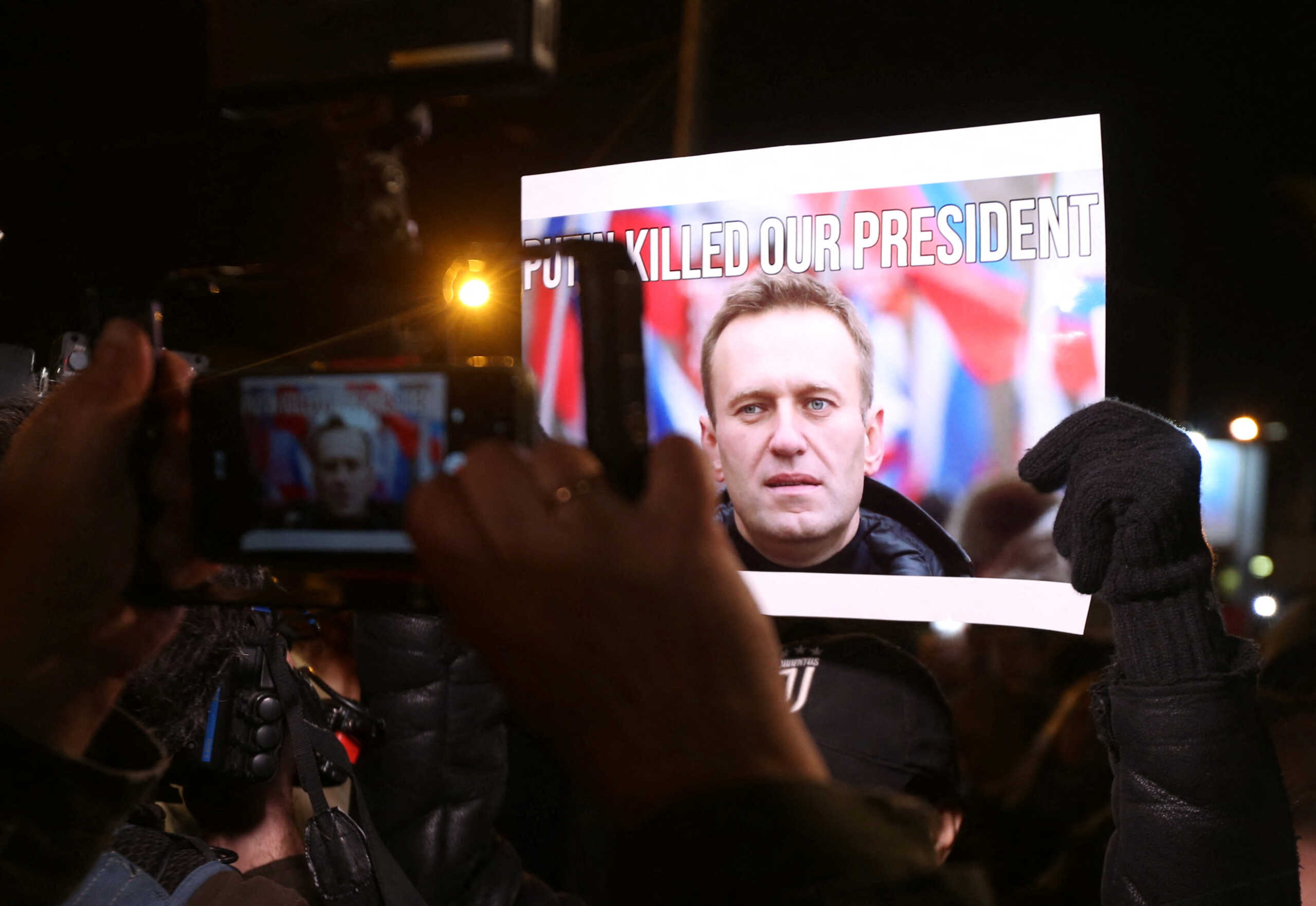 Αλεξέι Ναβάλνι: Η Δύση ζητά από την Ρωσία να λογοδοτήσει – Διαδηλώσεις σε ΗΠΑ και Ευρώπη