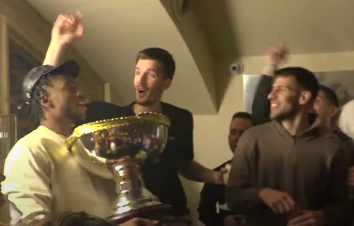 Ολυμπιακός: Το «ερυθρόλευκο» πάρτι μετά την κατάκτηση του Κυπέλλου Ελλάδας