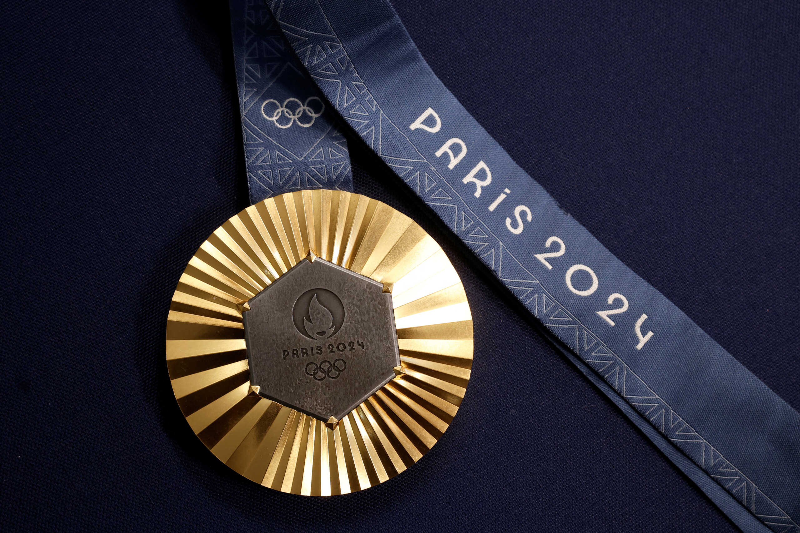 Paris 2024 Olympics Medal Preview - Chaumet, Paris, France - February 1, 2024 A Paris 2024 Olympic Games gold medal is seen on display at Chaumet jewellery REUTERS