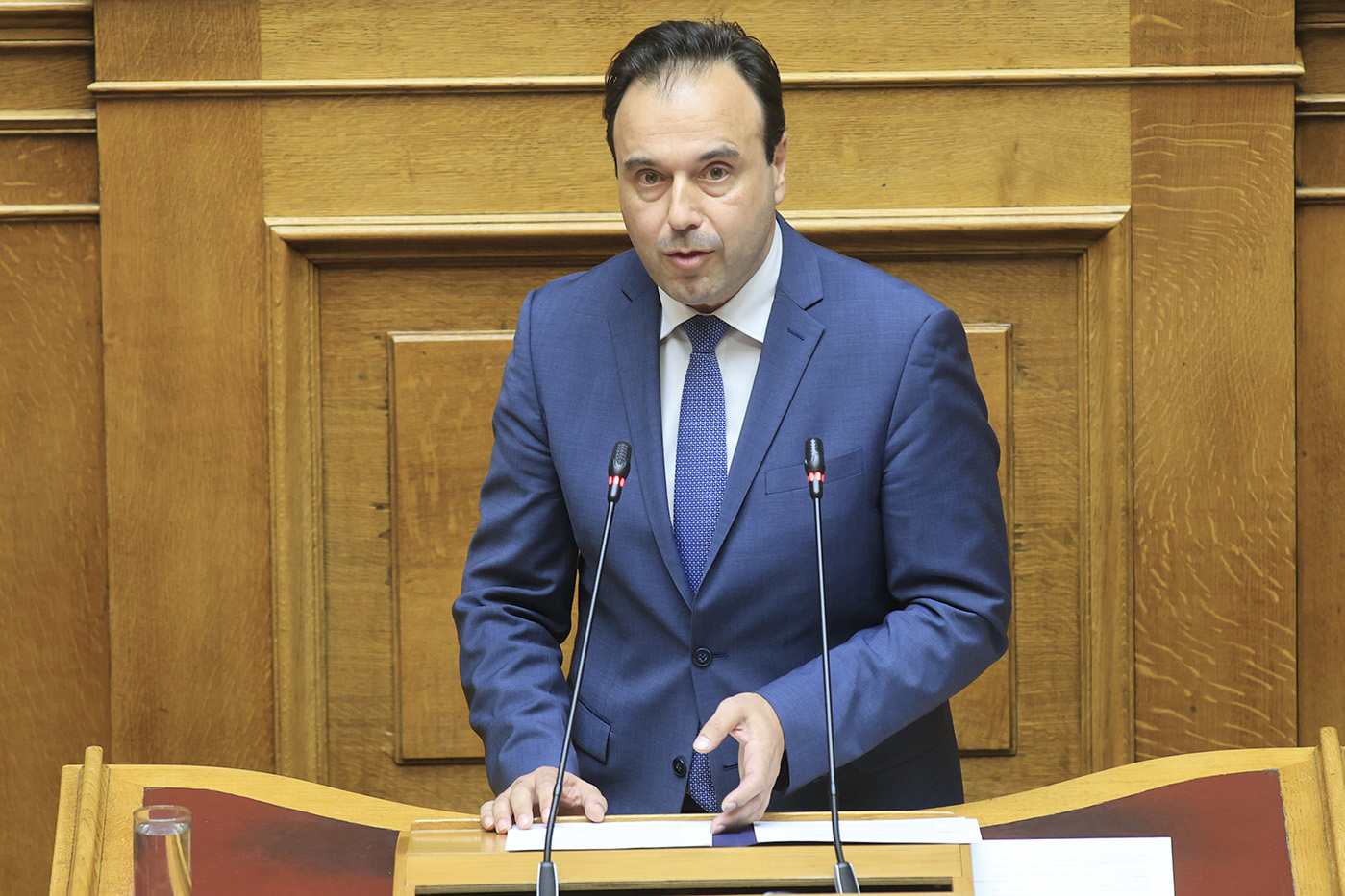 Δεύτερη ημέρα της συζήτησης στην Ολομέλεια της Βουλής του σχεδίου νόμου του Υπουργείου Εθνικής Οικονομίας και Οικονομικών "Κύρωση του Κρατικού Προϋπολογισμού οικονομικού έτους 2024", Πέμπτη 14 Δεκεμβρίου 2023. 
(ΓΙΩΡΓΟΣ ΚΟΝΤΑΡΙΝΗΣ
