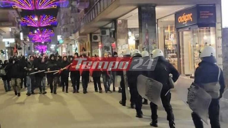 Πάτρα: Επεισόδια σε πορεία αντιεξουσιαστών – Έσπασαν ATM