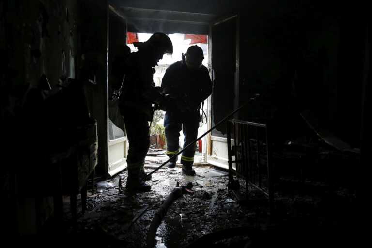 Νεκρός 45χρονος άνδρας από φωτιά σε μονοκατοικία στη Θεσσαλονίκη