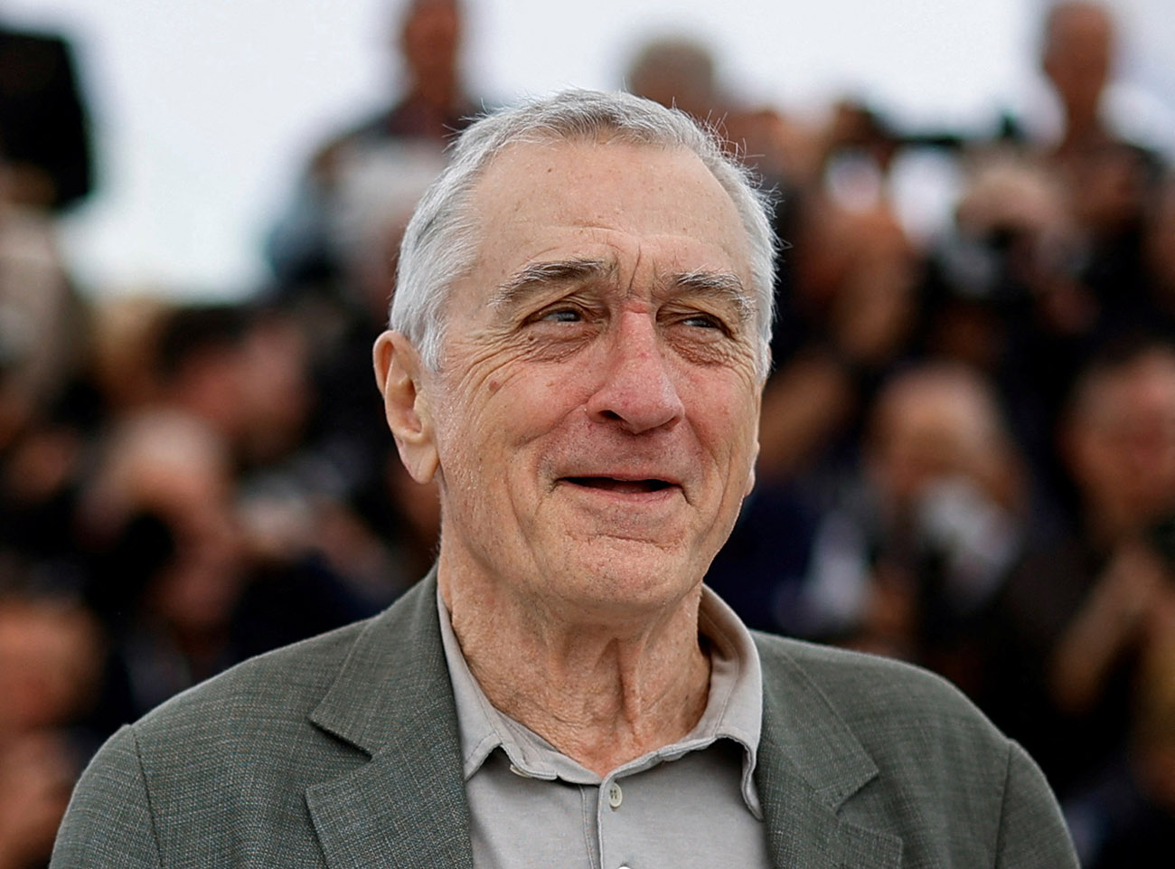 FILE PHOTO: The 76th Cannes Film Festival - Photocall for the film "Killers of the Flower Moon" Out of Competition - Cannes, France, May 21, 2023. Cast member Robert De Niro poses. REUTERS