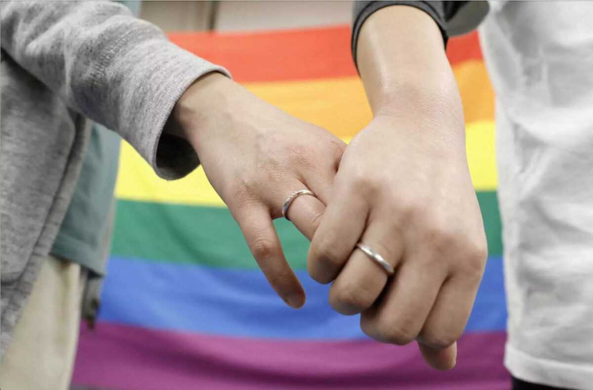 Στη Βουλή σήμερα ο γάμος ομόφυλων ζευγαριών – Όλα όσα πρέπει να γνωρίζετε