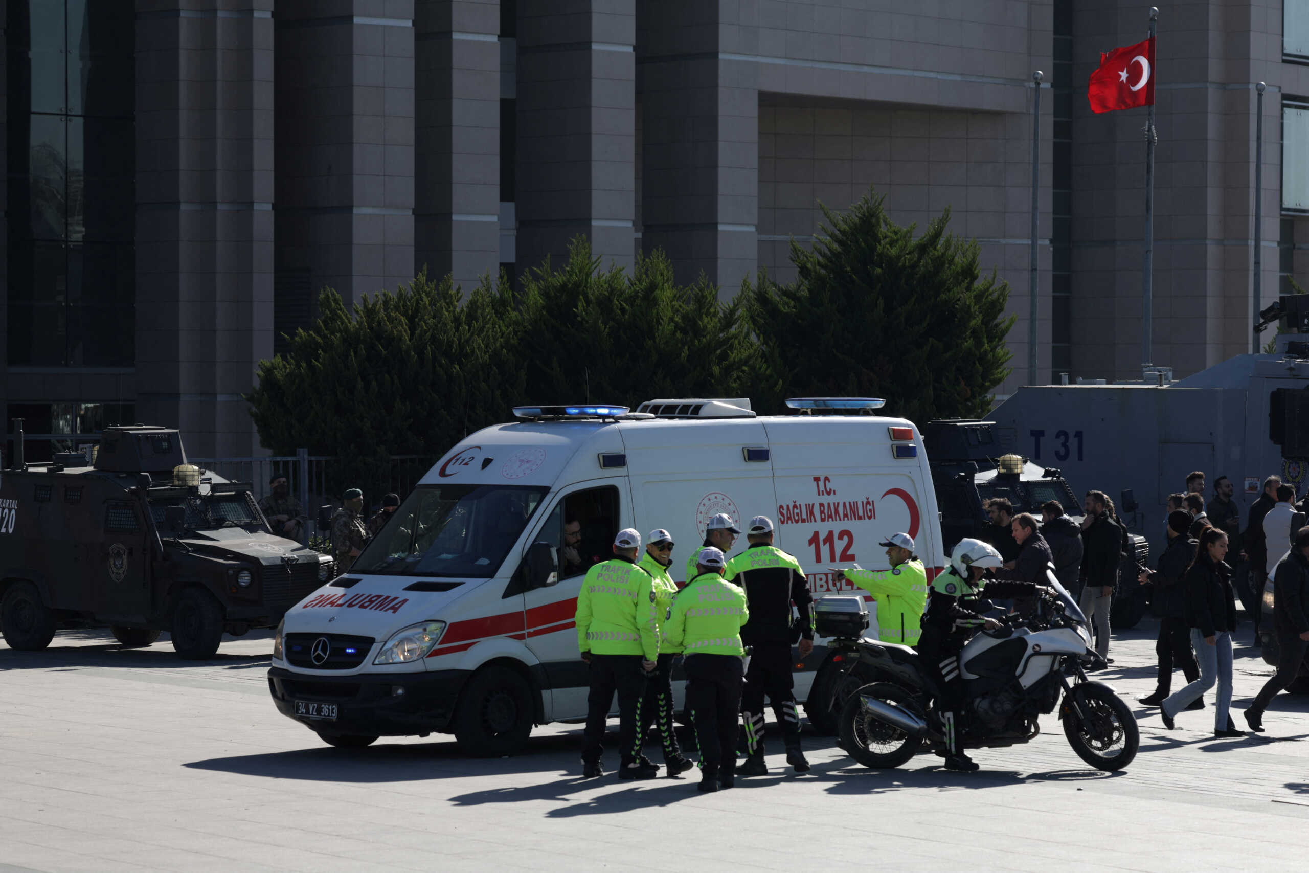 Police stand outside the Caglayan courthouse after a shooting in Istanbul, Turkey February 6, 2024. REUTERS