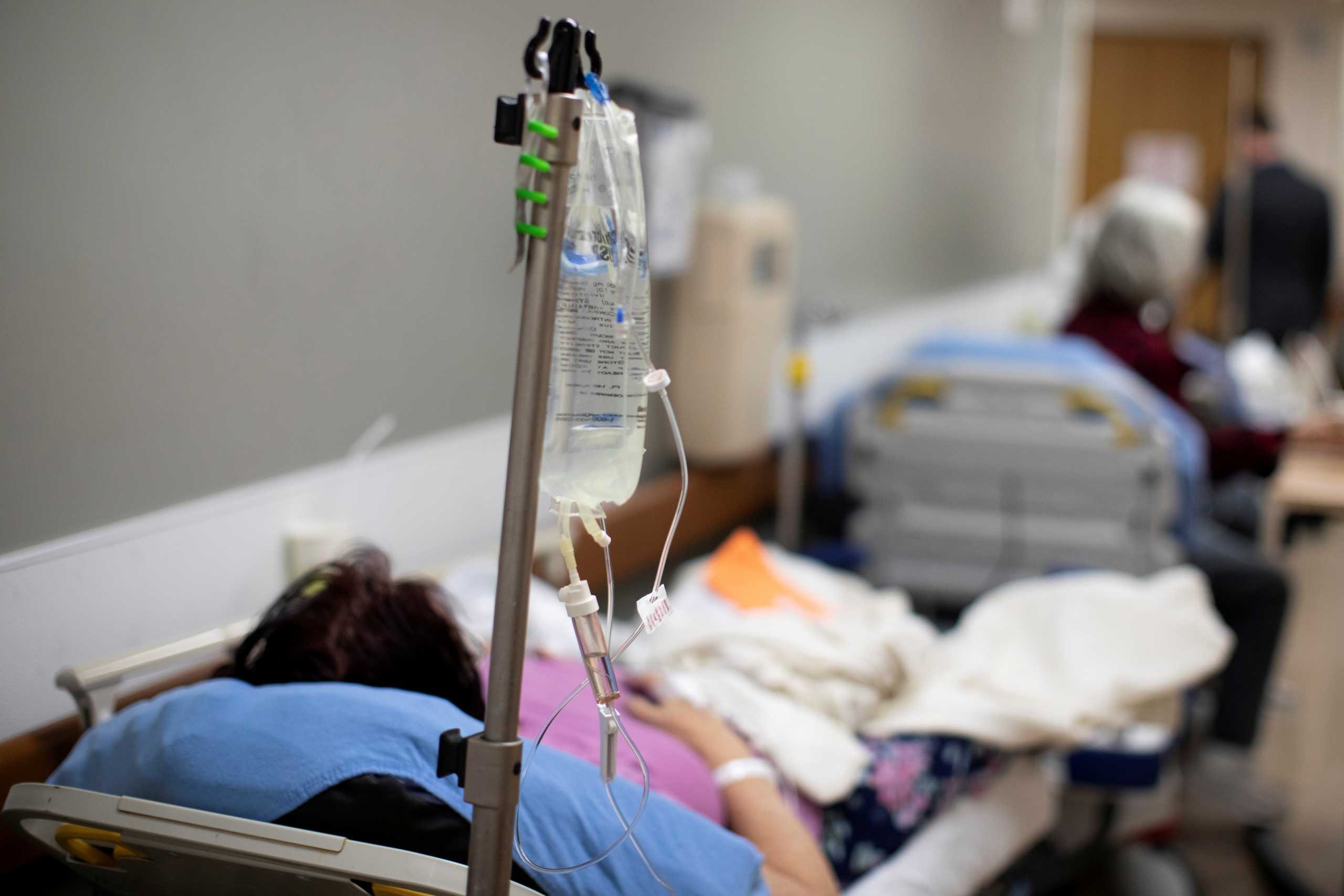 ΗΠΑ: Πάνω από 50 υπάλληλοι εταιρείας σε νοσοκομείο με συμπτώματα δηλητηρίασης από έκθεση σε επικίνδυνες ουσίες