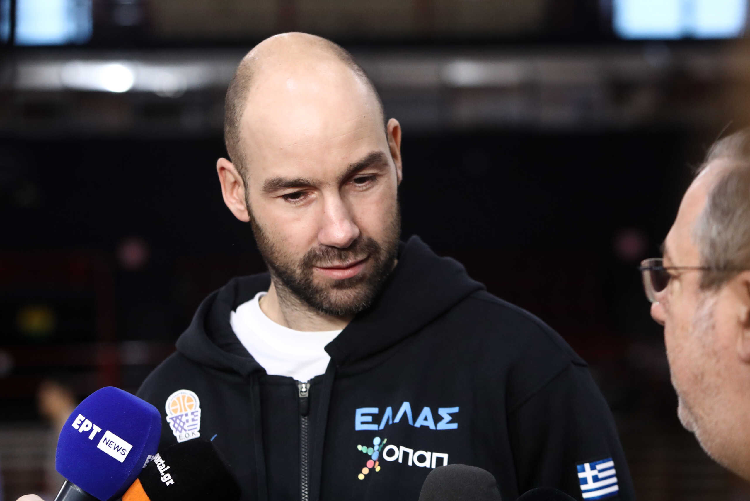 MEDIA DAY ΚΑΙ ΠΡΟΠΟΝΗΣΗ ΤΗΣ ΕΘΝΙΚΗΣ ΕΛΛΑΔΑΣ ΓΙΑ ΤΑ ΠΡΟΚΡΙΜΑΤΙΚΑ ΤΟΥ ΕΥΡΩΜΠΑΣΚΕΤ 2025 (ΘΑΝΑΣΗΣ ΔΗΜΟΠΟΥΛΟΣ