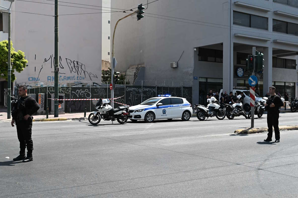 Επεισόδιο με πυροβολισμούς στον Κολωνό στη συμβολή Παλαμιδίου και Λένορμαν ύστερα από απόπειρα ληστείας, Τρίτη 1 Αυγούστου 2023. Τραυματίας ο δράστης από αστυνομικά πυρά.
(ΤΑΤΙΑΝΑ ΜΠΟΛΑΡΗ