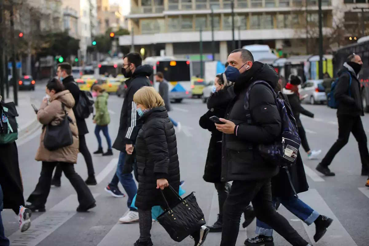 ΕΟΔΥ: 12 θάνατοι από κορονοϊό και 2 από γρίπη – Αναλυτικά τα νέα επιδημιολογικά στοιχεία