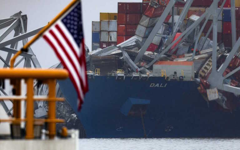 Βρέθηκε το «μαύρο κουτί» του πλοίου που γκρέμισε τη γέφυρα στη Βαλτιμόρη - Πληθαίνουν οι ενδείξεις για βλάβη στο πηδάλιο
