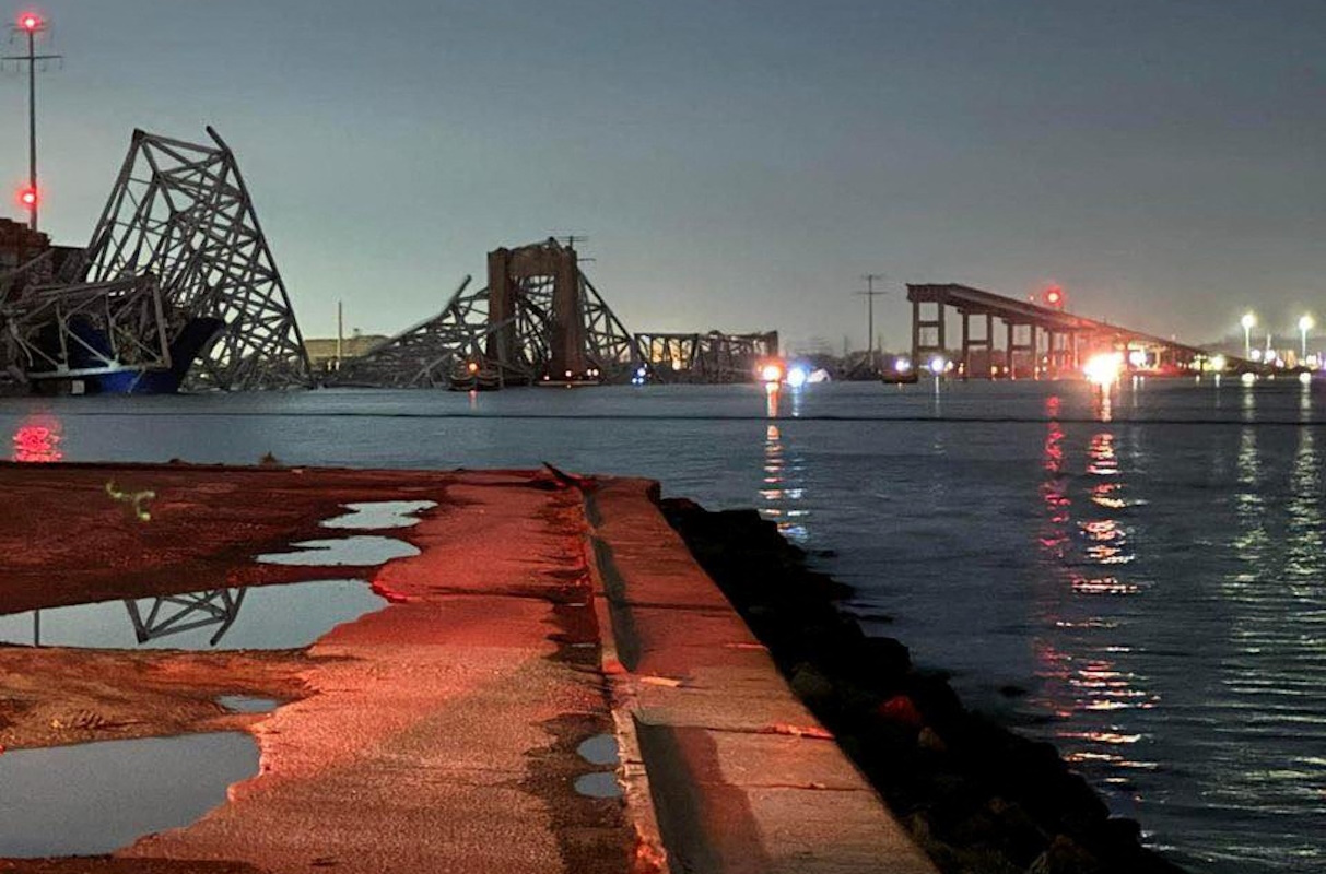 Βαλτιμόρη: Κατέρρευσε η γέφυρα Key Bridge – Έπεσε πάνω της μεγάλο πλοίο, φόβοι για θύματα