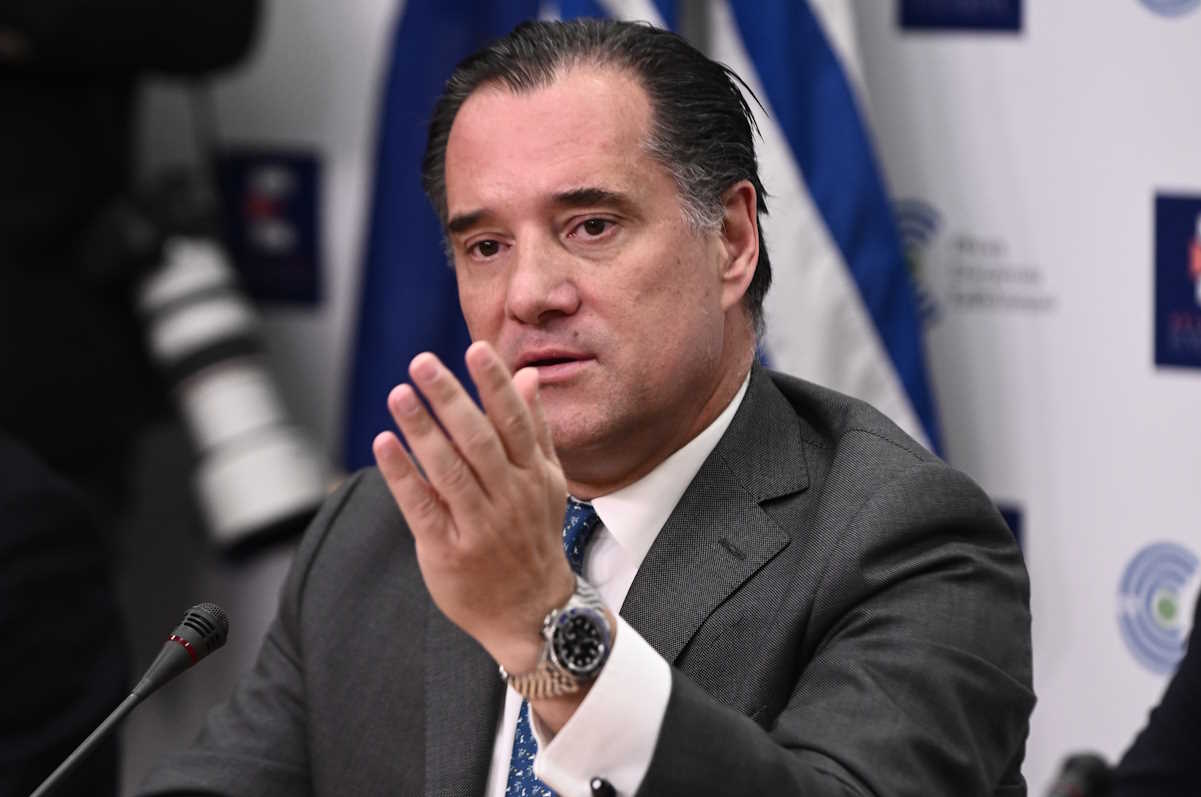 Συνέντευξη τύπου από τον υπουργό Υγείας Άδωνι Γεωργιάδη και τον υφυπουργό Υγείας Μάριο Θεμιστοκλέους για τις μεταρρυθμίσεις στην Υγεία και τη λειτουργία των απογευματινών χειρουργείων, Δευτέρα 19 Φεβρουαρίου 2024. 
(ΚΩΣΤΑΣ ΤΖΟΥΜΑΣ