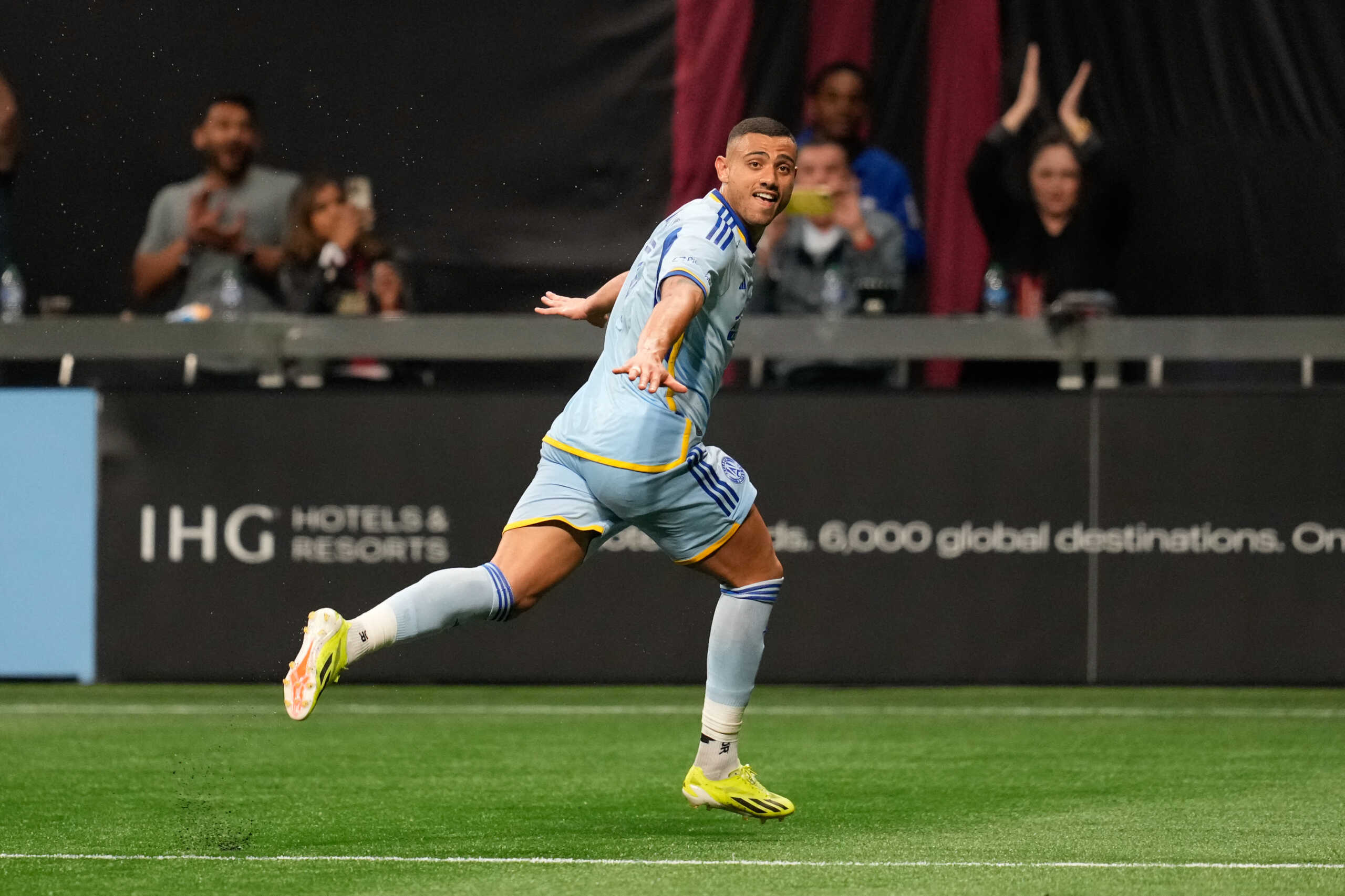 Ο Γιώργος Γιακουμάκης πέτυχε φοβερό γκολ στο MLS πριν ενσωματωθεί στην Εθνική ποδοσφαίρου
