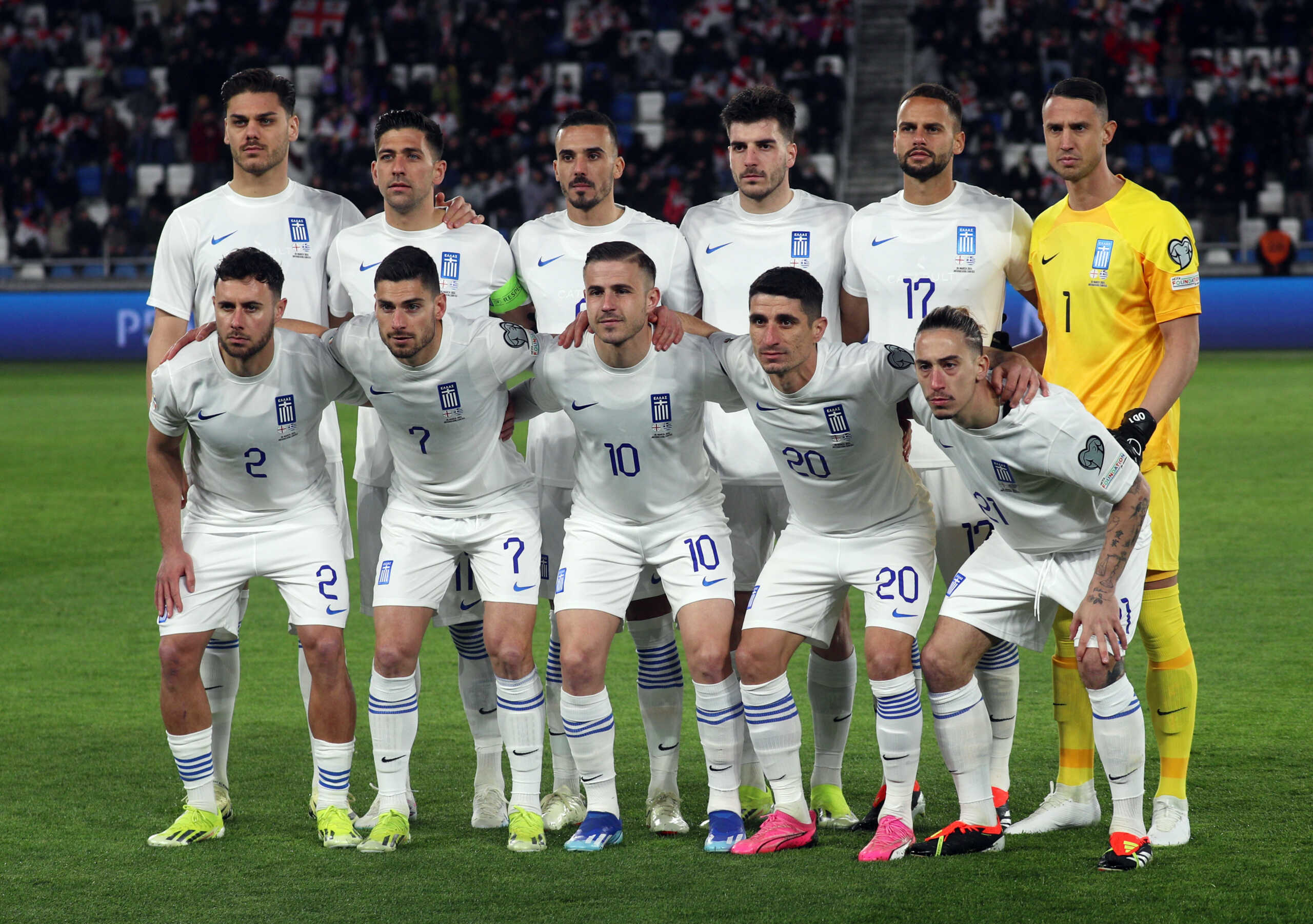 Soccer Football - Euro 2024 Qualifier - Play off - Georgia v Greece - Boris Paichadze Dinamo Arena, Tbilisi, Georgia - March 26, 2024 Greece players pose for a team group photo before the match REUTERS