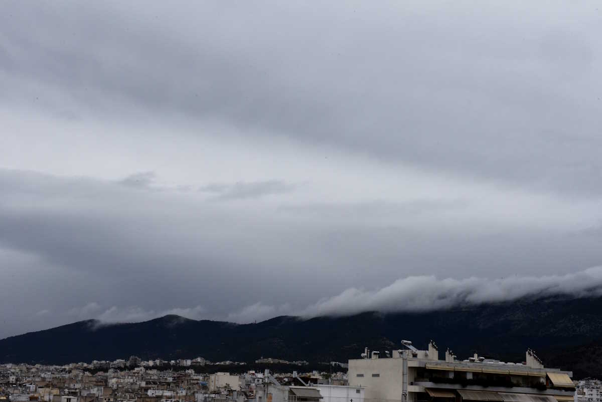 Κύμα κακοκαιρίας με χιονόνερο,κρύο και χιονοπτώσεις στα ορεινά στην Αττική,Πέμπτη 4 Ιανουαρίου 2017 (EUROKINISSI