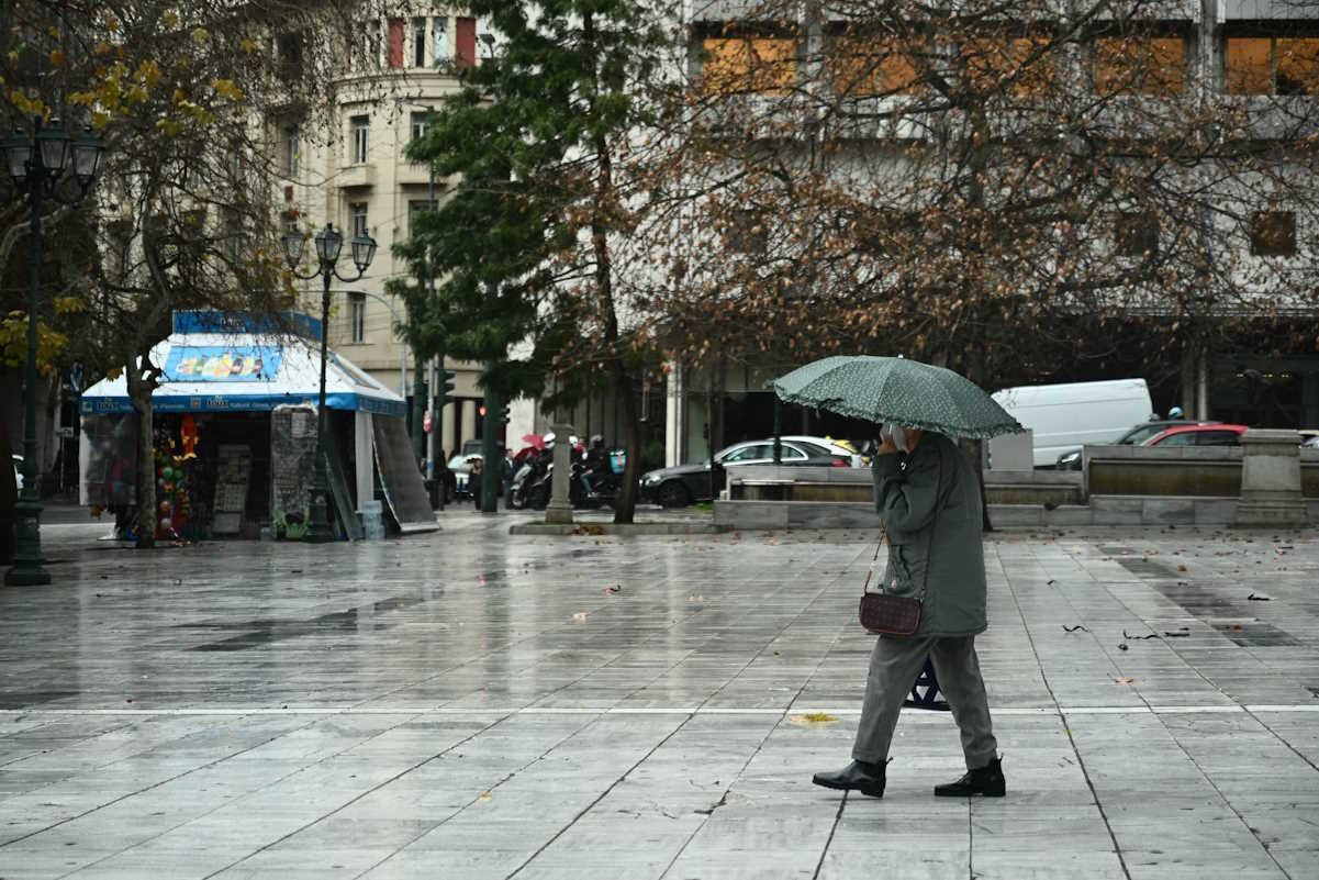 Καιρός σήμερα: Βροχές σε όλη τη χώρα με τοπικές καταιγίδες – Αναλυτική πρόγνωση