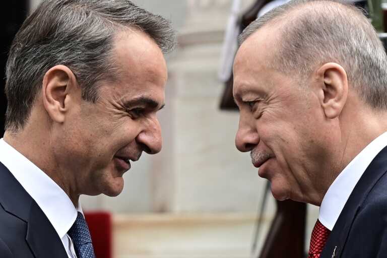 Πολιτικός διάλογος Ελλάδας – Τουρκίας: Το χρονοδιάγραμμα των επαφών μέχρι τη συνάντηση Μητσοτάκη – Ερντογάν