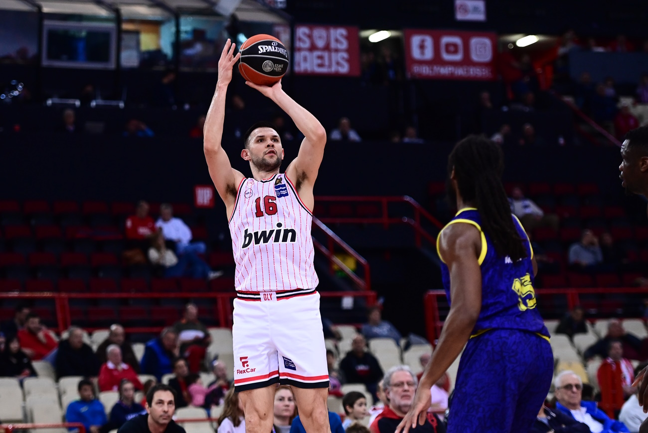 Ολυμπιακός – Λαύριο 84-63: Επιβλητική νίκη στη Basket League για τους Πειραιώτες πριν το ντέρμπι με Παναθηναϊκό στη Euroleague