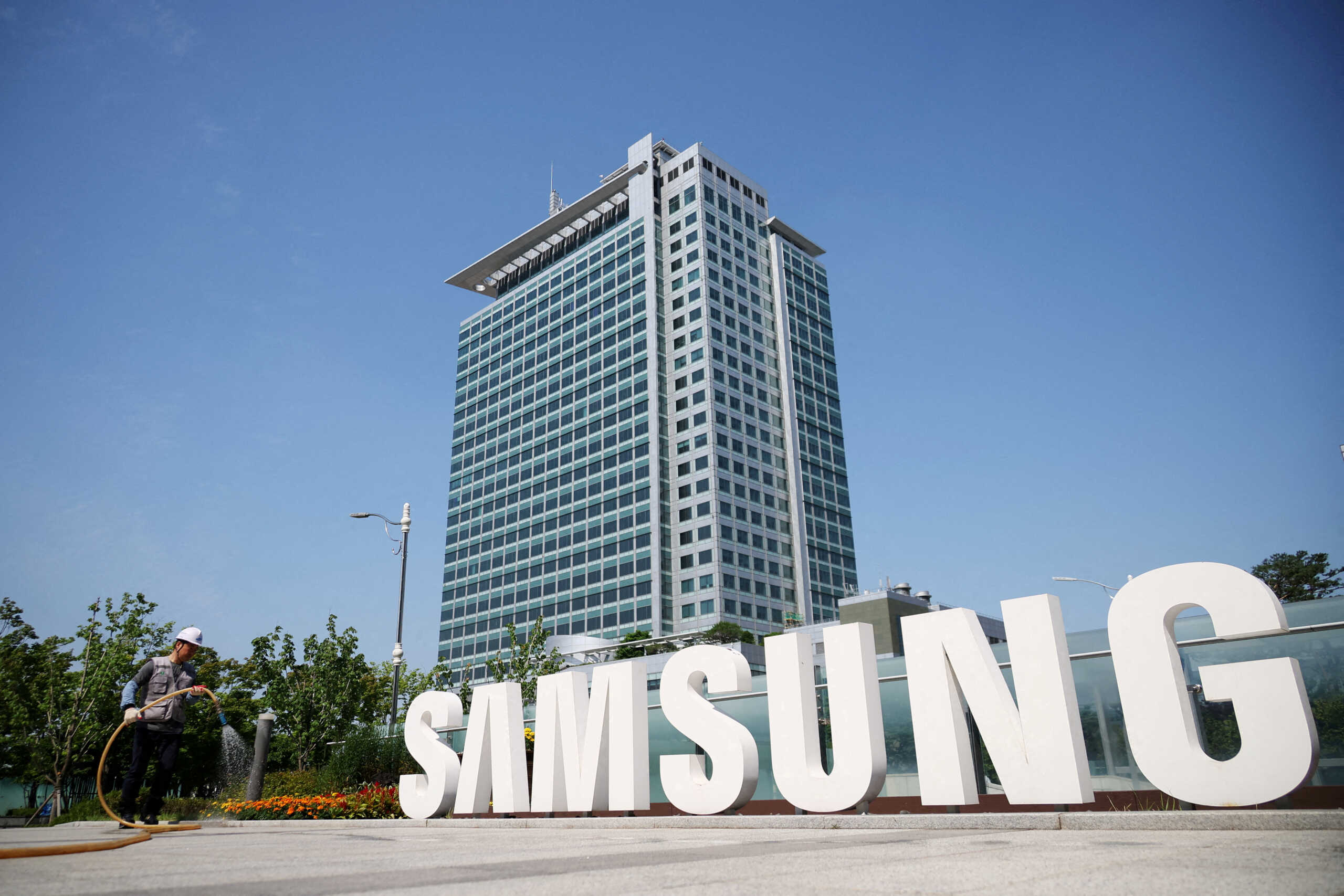 Samsung Pay: Διακόπτεται η συνεργασία με το ρωσικό σύστημα πληρωμών Mir
