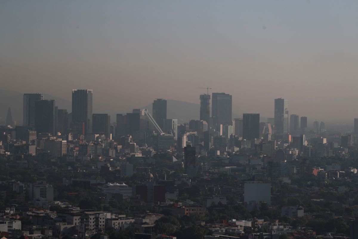 Ατμοσφαιρική ρύπανση: Καθαρός αέρας μόνο σε 7 χώρες – Σε ποια θέση βρίσκεται η Ελλάδα