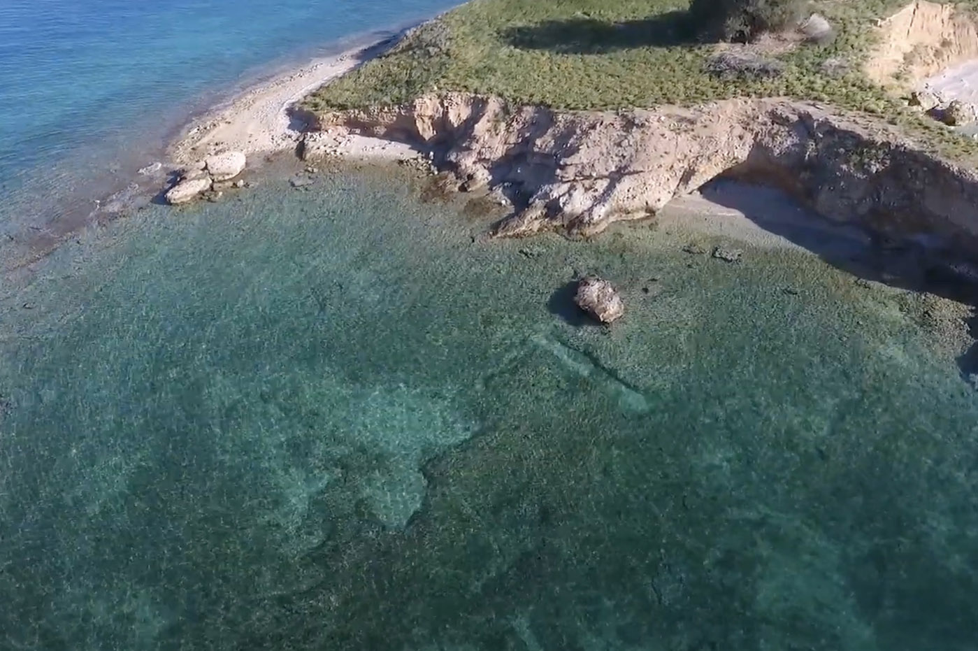 Αψηφιά: Η άγνωστη νησίδα της Ελλάδας με την απόκοσμη ομορφιά