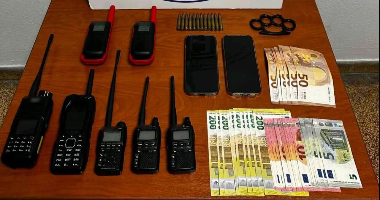 Αστυνομικός μετέφερε εκδιδόμενες γυναίκες σε ξενοδοχεία στη Μεταμόρφωση – Συνελήφθη μετά από τηλεφωνική καταγγελία