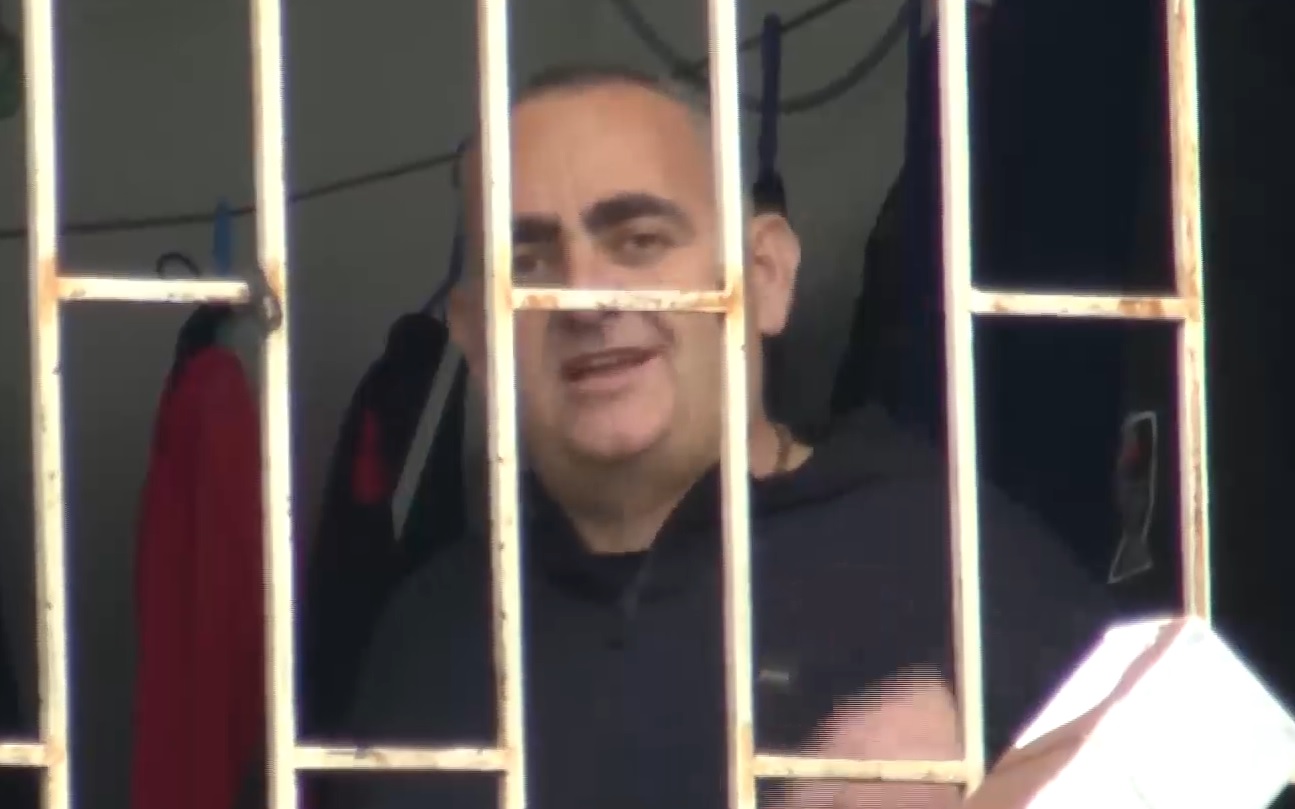 Φρέντι Μπελέρης: «Δεν συνελήφθη, απήχθη» λέει ο πρώην πρόεδρος της Αλβανίας Ιλίρ Μέτα
