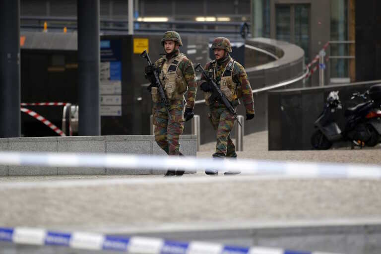 Μεγάλο σκάνδαλο συνταράσσει τον στρατό του Βελγίου - Εξευτελιστική μεταχείριση, επιθέσεις, εκβιασμοί και απειλές
