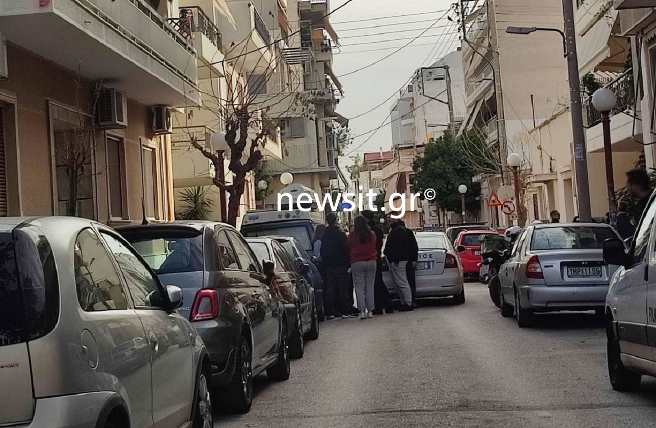 Δάφνη: Θρήνος για την 17χρονη που έπεσε στο κενό από ταράτσα πολυκατοικίας