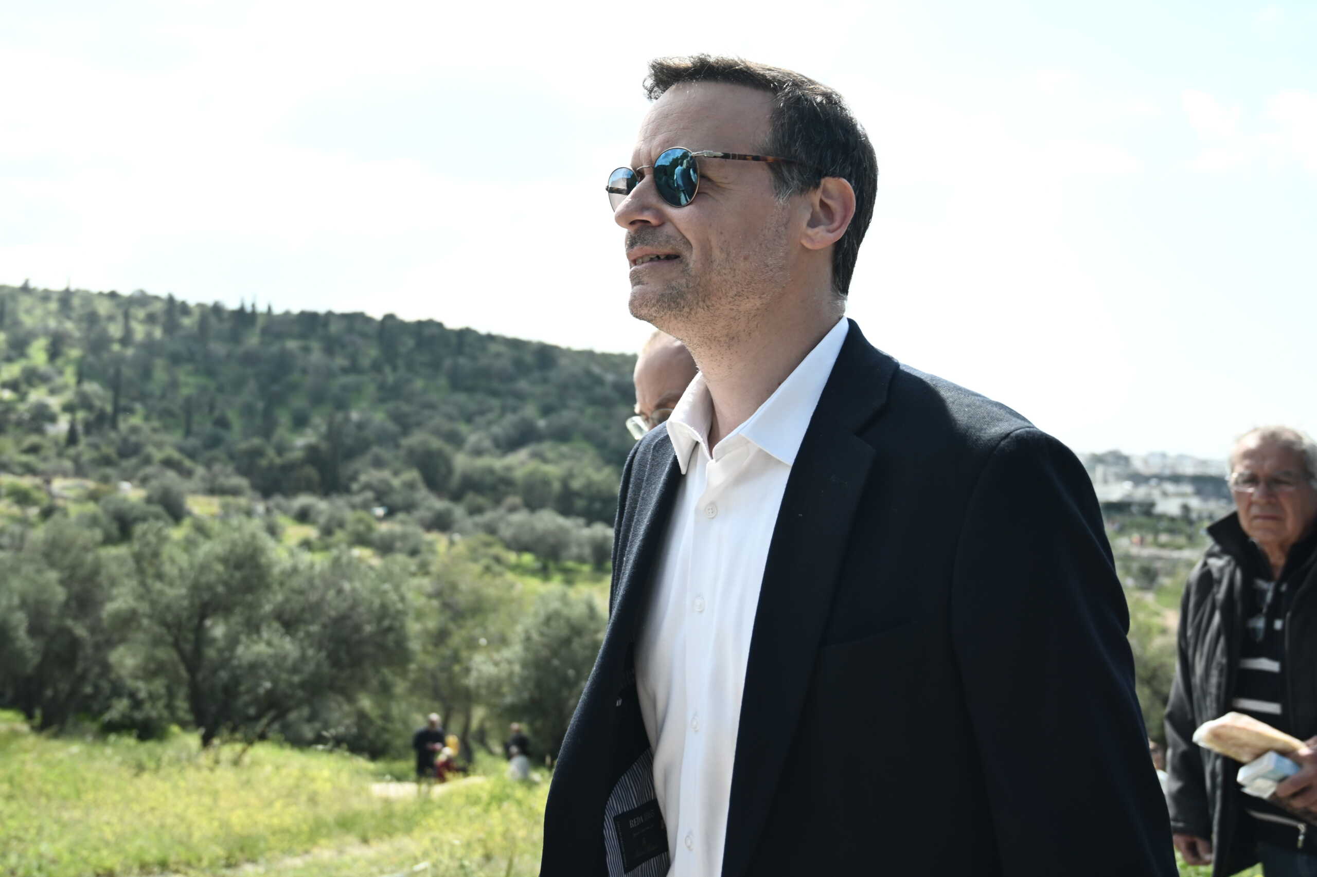 Κούλουμα στον λόφο του Φιλοπάππου, Καθαρή Δευτέρα 18 Μαρτίου 2024. 
(ΚΩΣΤΑΣ ΤΖΟΥΜΑΣ