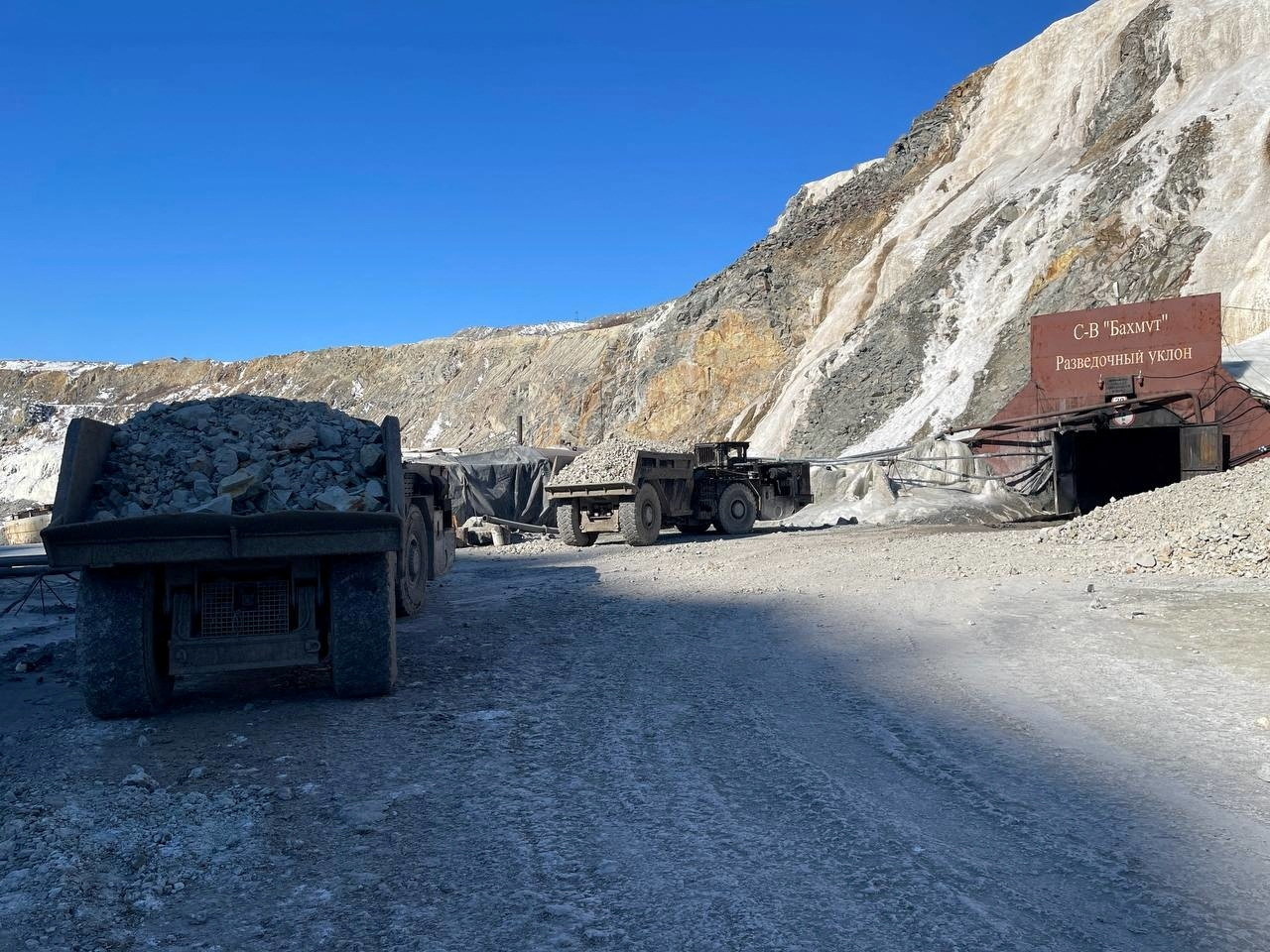 Θρίλερ στη Ρωσία: 13 εργάτες έχουν παγιδευτεί σε χρυσωρυχείο – Διαβεβαίωση Πούτιν για τη διάσωσή τους