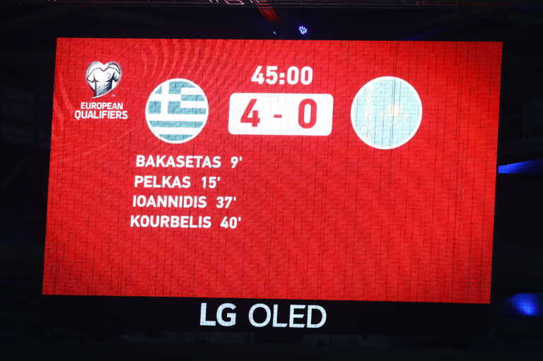 Ελλάδα - Καζακστάν: Τα γκολ των Ιωαννίδη και Κουρμπέλη για το «επικό» 4-0 στο πρώτο ημίχρονο