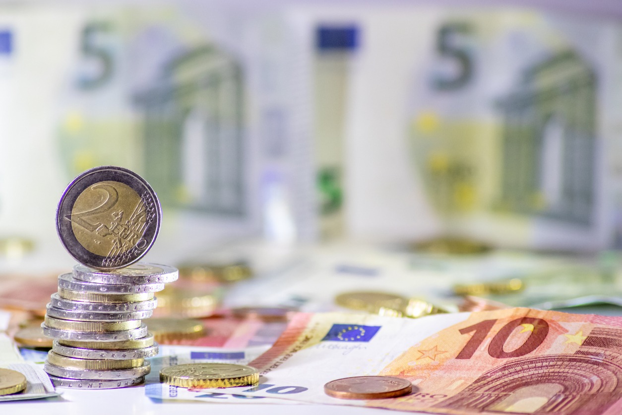 Τα επιτόκια θα μειωθούν (ΕΚΤ) μέσα στο 2024, αλλά το «χρήμα» θα είναι «λιγότερο» και … ακριβότερο