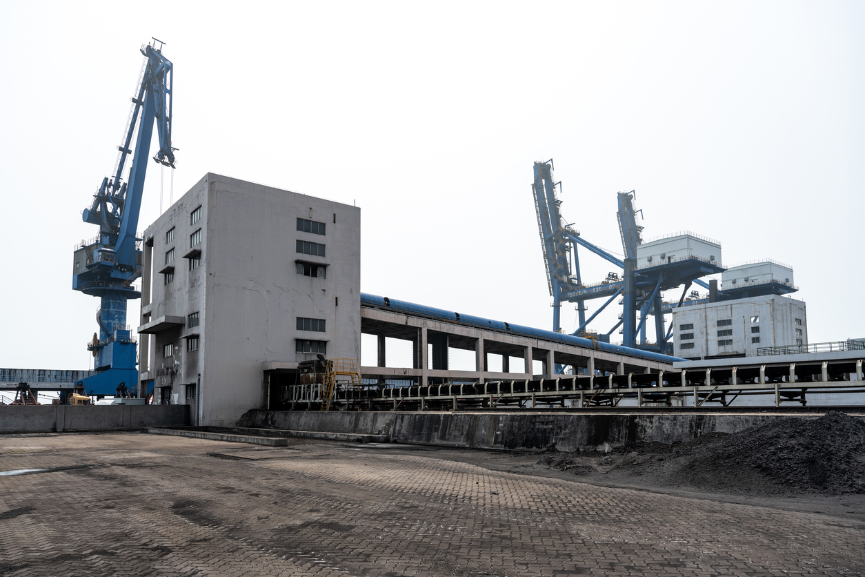 Large coal mine trade loading and unloading dock