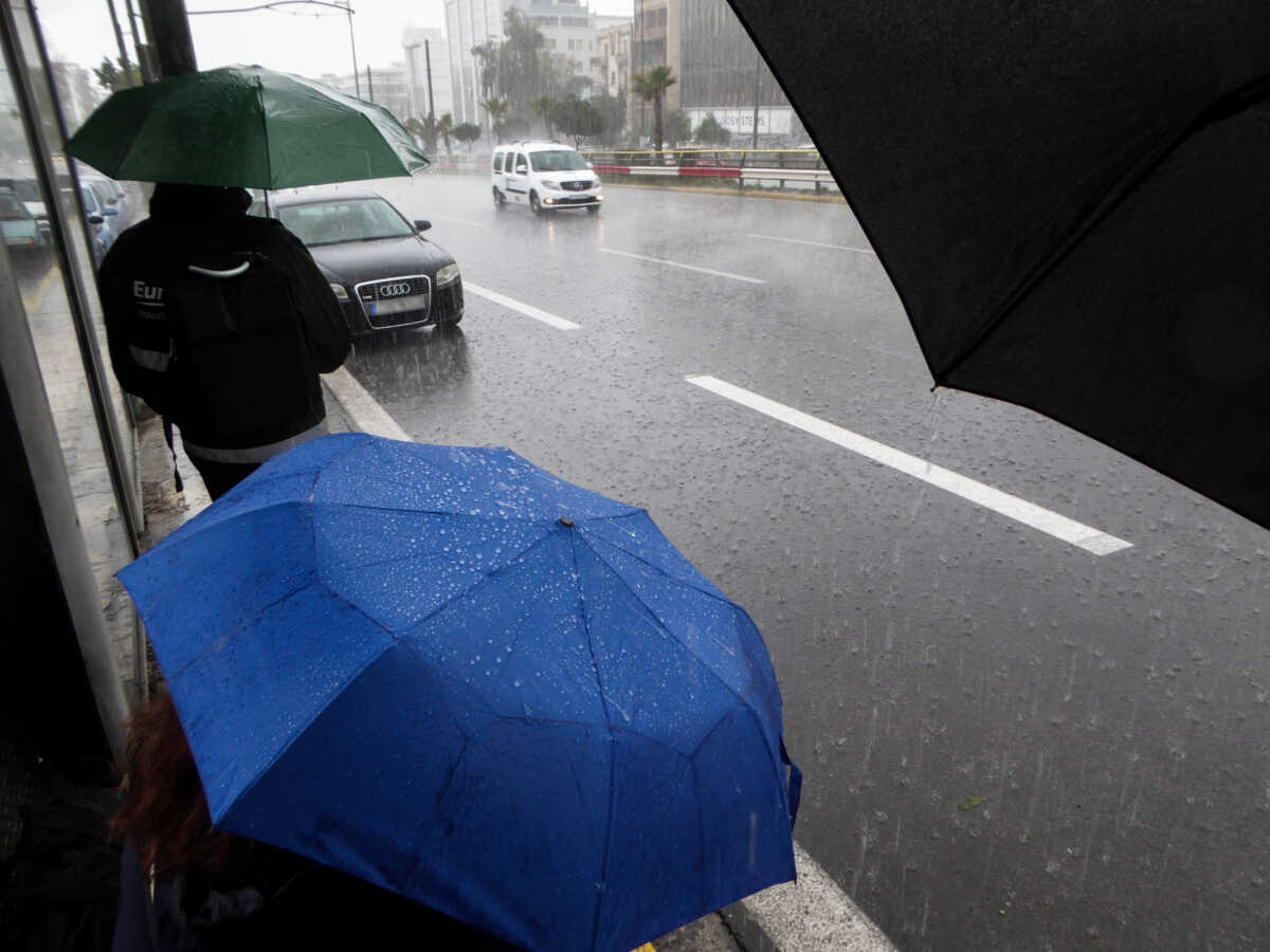 Καιρός – Meteo: Βροχές και καταιγίδες από το μεσημέρι του Σαββάτου έως το βράδυ της Κυριακής – Ποιες περιοχές θα επηρεαστούν