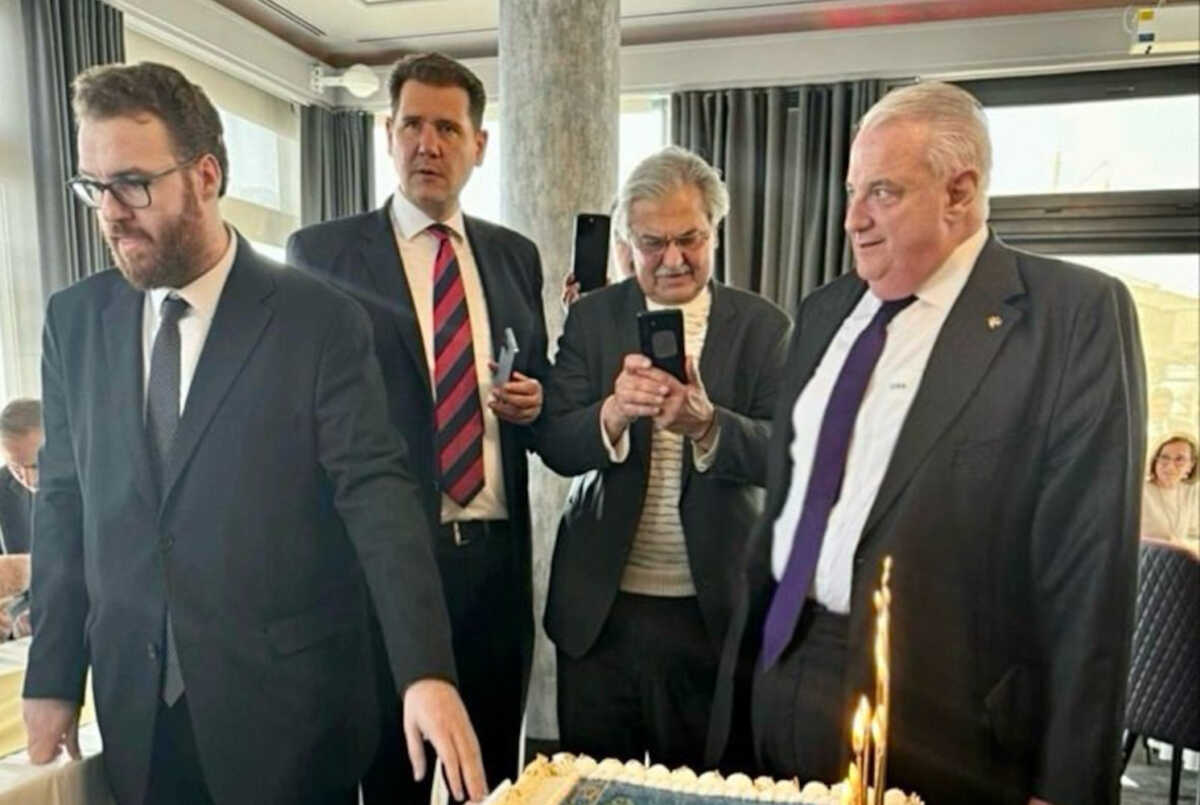 Στην Κωνσταντινούπολη ο Σάκης Κεχαγιόγλου για τα γενέθλια του Πατριάρχη Βαρθολομαίου
