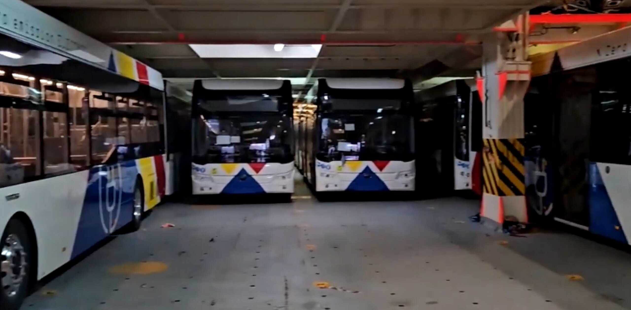 Θεσσαλονίκη: Αυτά είναι τα 110 νέα ηλεκτρικά λεωφορεία που έφτασαν από την Κίνα