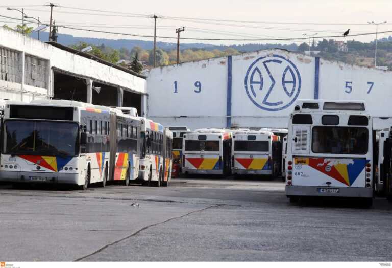 Οδηγός λεωφορείου στη Θεσσαλονίκη έκλεισε τις πόρτες για να πιαστεί «πορτοφολού»