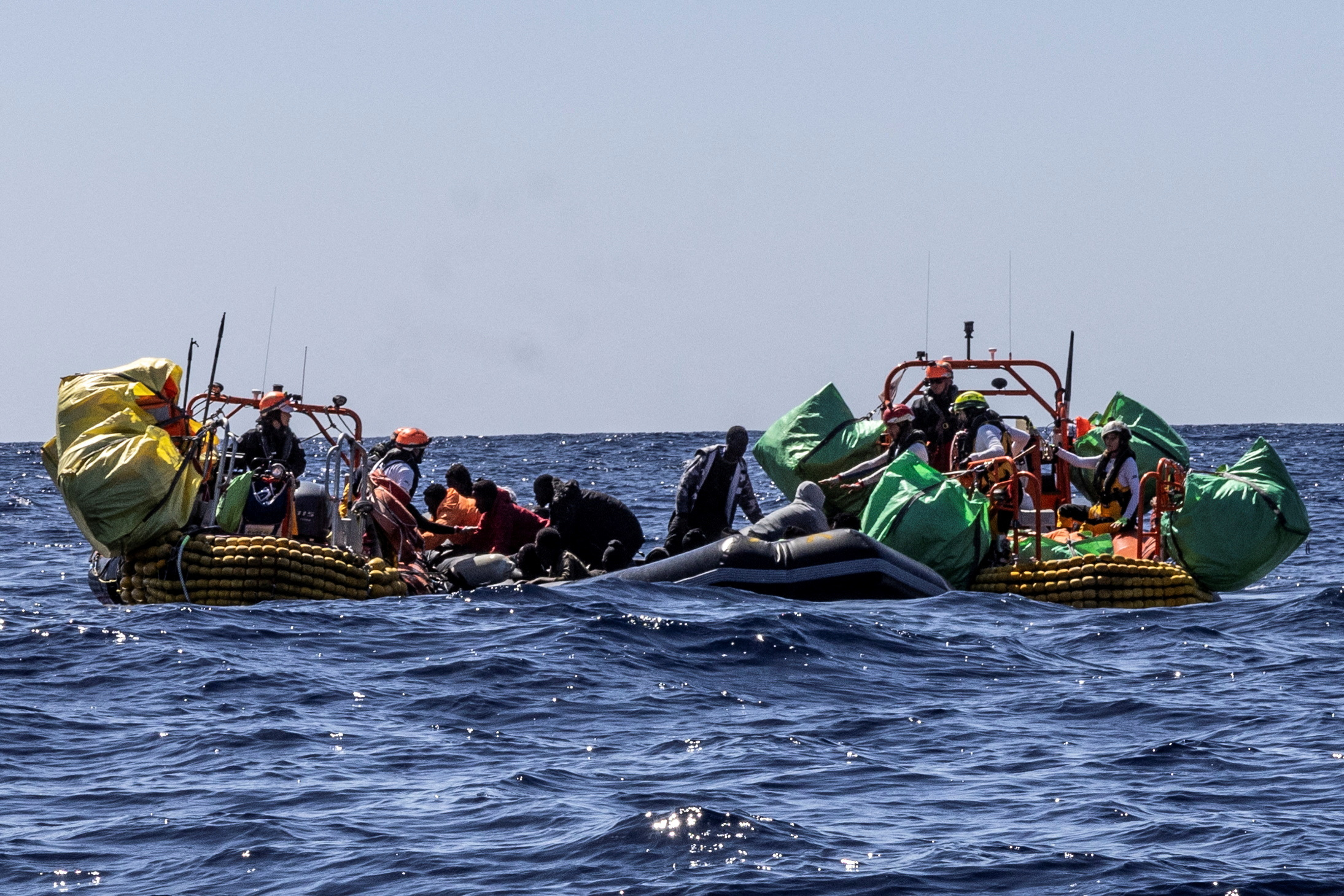 Τουρκία: Τουλάχιστον 21 μετανάστες νεκροί ανάμεσά τους και 5 παιδιά σε ναυάγιο με μετανάστες