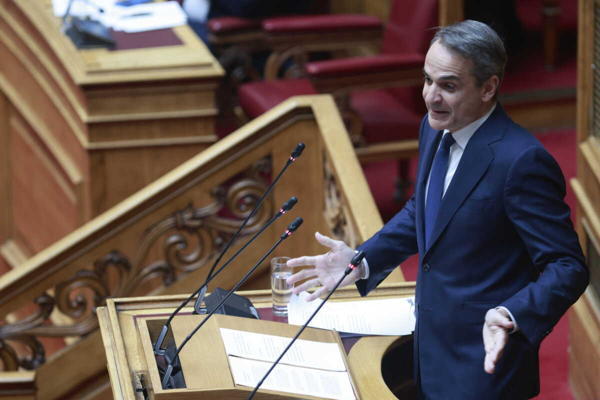 Τρίτη ημέρα της συζήτησης στην Ολομέλεια της Βουλής, των άρθρων και του συνόλου του σχεδίου νόμου "Ενίσχυση του Δημόσιου Πανεπιστημίου - Πλαίσιο λειτουργίας μη κερδοσκοπικών παραρτημάτων ξένων πανεπιστημίων", Παρασκευή 8 Μαρτίου 2024. 
(ΓΙΩΡΓΟΣ ΚΟΝΤΑΡΙΝΗΣ