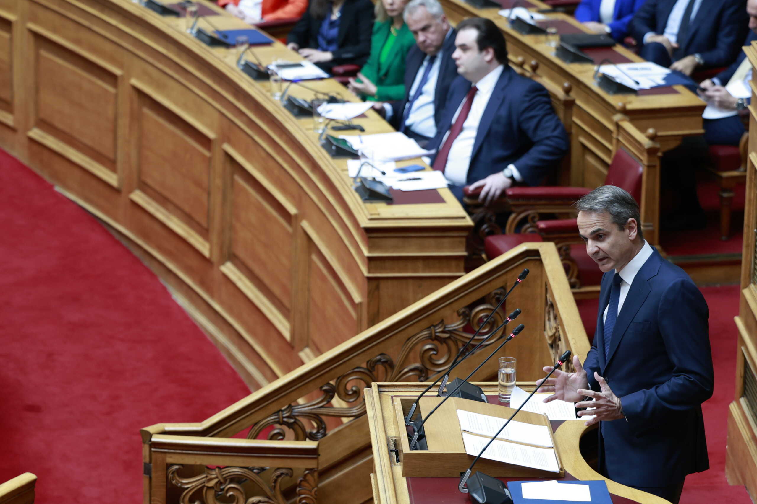 Τρίτη ημέρα της συζήτησης στην Ολομέλεια της Βουλής, των άρθρων και του συνόλου του σχεδίου νόμου "Ενίσχυση του Δημόσιου Πανεπιστημίου - Πλαίσιο λειτουργίας μη κερδοσκοπικών παραρτημάτων ξένων πανεπιστημίων", Παρασκευή 8 Μαρτίου 2024. 
(ΓΙΩΡΓΟΣ ΚΟΝΤΑΡΙΝΗΣ