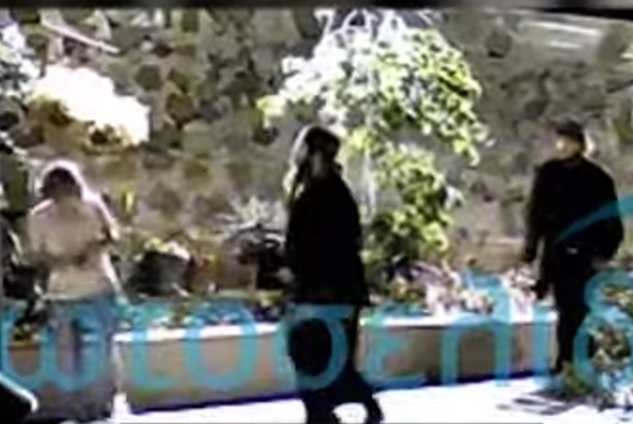 Κύπρος: Νέο βίντεο από τη Μονή Οσίου Αββακούμ – Μοναχός χτυπά γυναίκα με ζώνη και την σπάει πάνω της