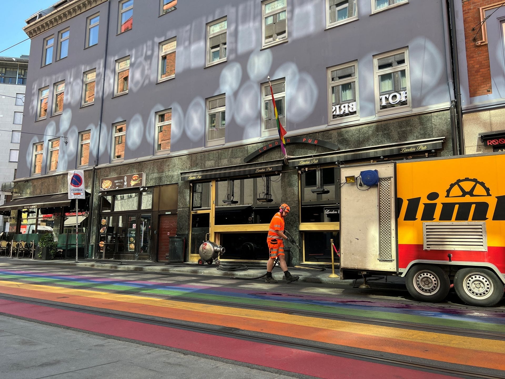 Νορβηγία: Αθώος δηλώνει ο 44χρονος που δικάζεται για το μακελειό σε gay bar στο Όσλο