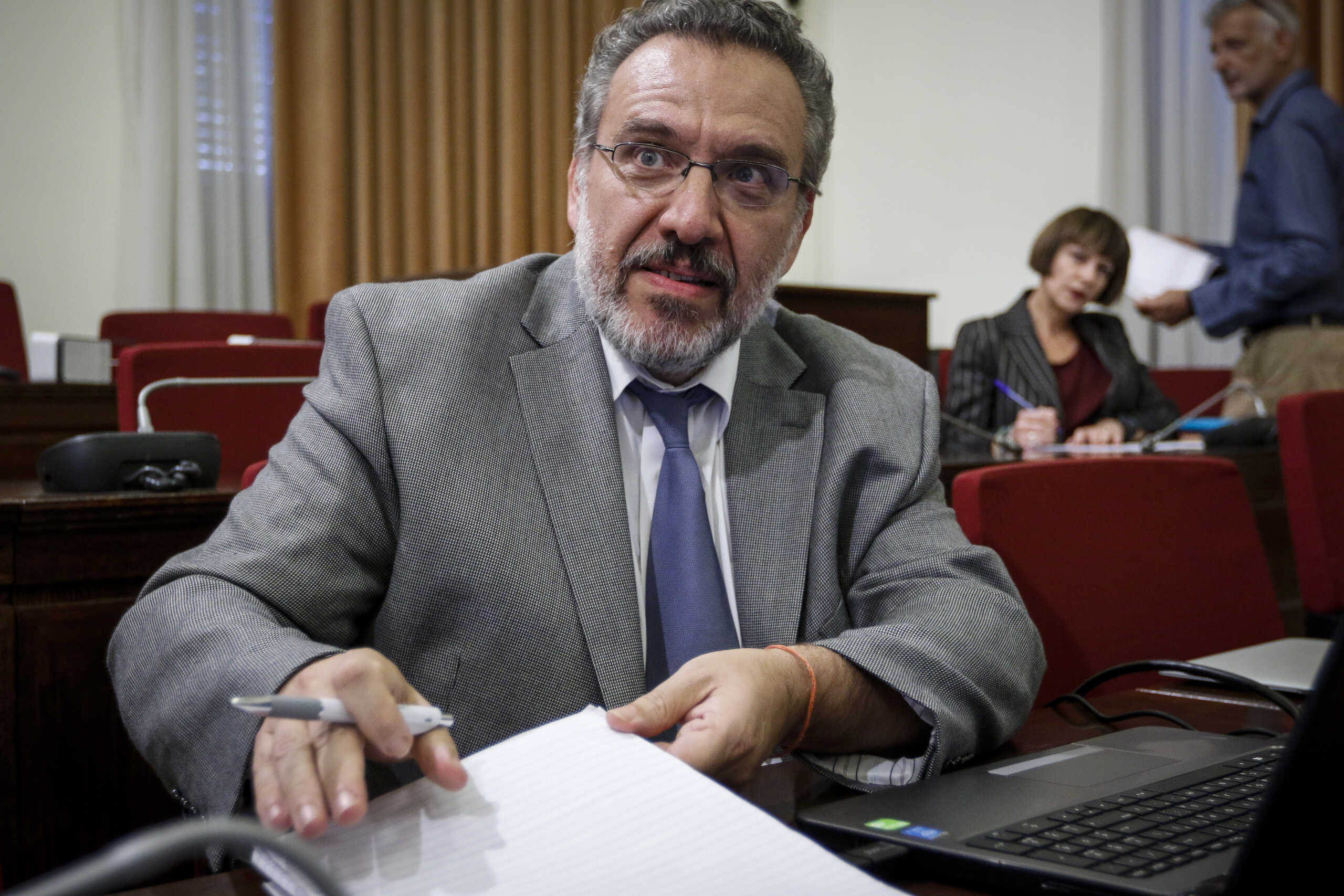 Όθωνας Ηλιόπουλος: Σενάρια παραίτησης για να μπει ο Κασσελάκης στη Βουλή – «Υπάρχει φόρτος εργασίας» λέει ο ίδιος