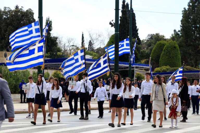 25η Μαρτίου: Με παρελάσεις και εκδηλώσεις οι δήμοι της Αττικής τιμούν την εθνική επέτειο