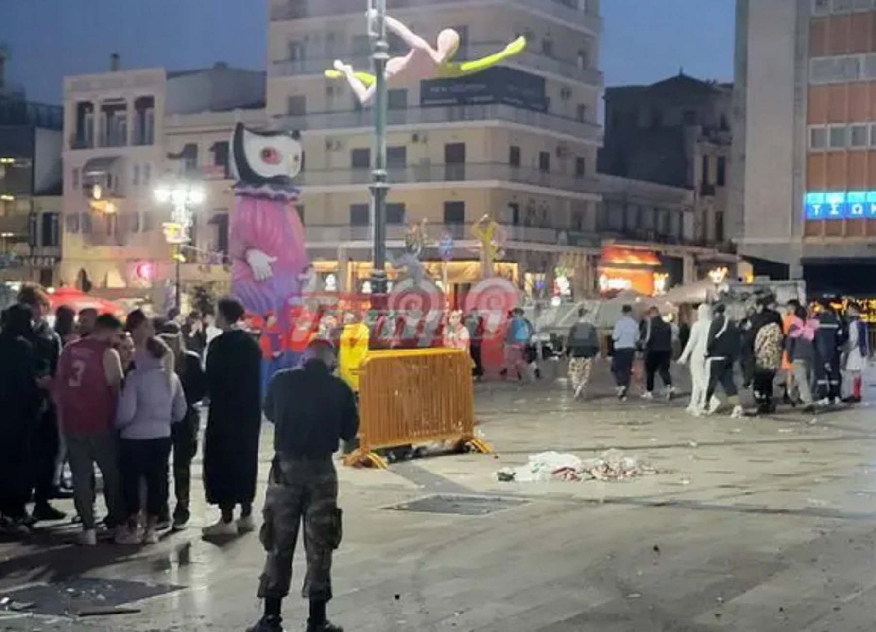 Πάτρα: Δεν κοιμήθηκε η πόλη μετά το Πατρινό Καρναβάλι – Ασταμάτητο γλέντι μέχρι το πρωί