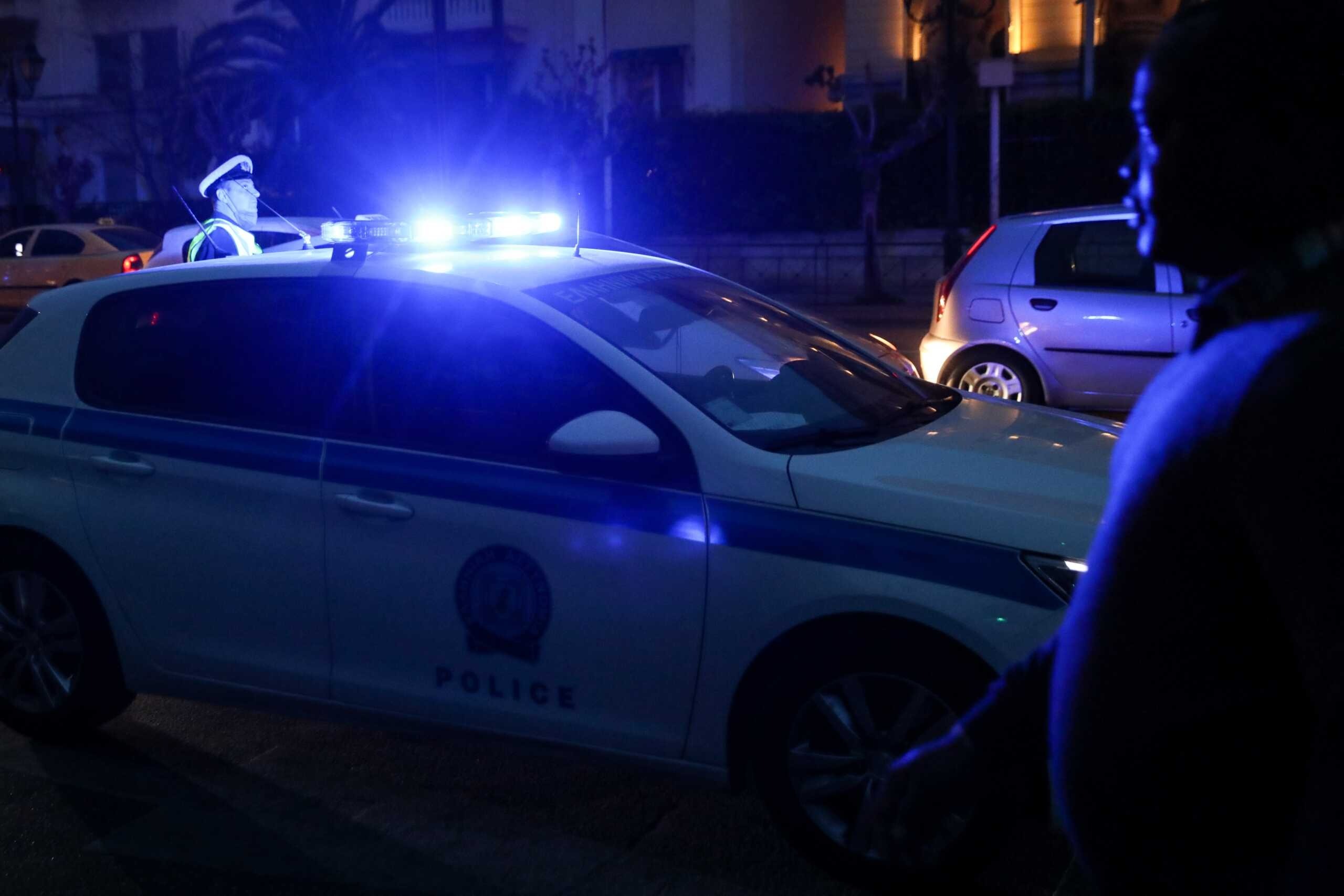 Σύλληψη 20χρονου για απόπειρα ανθρωποκτονίας τον Φεβρουάριο στην Αθήνα – Αναζητούνται άλλοι 2