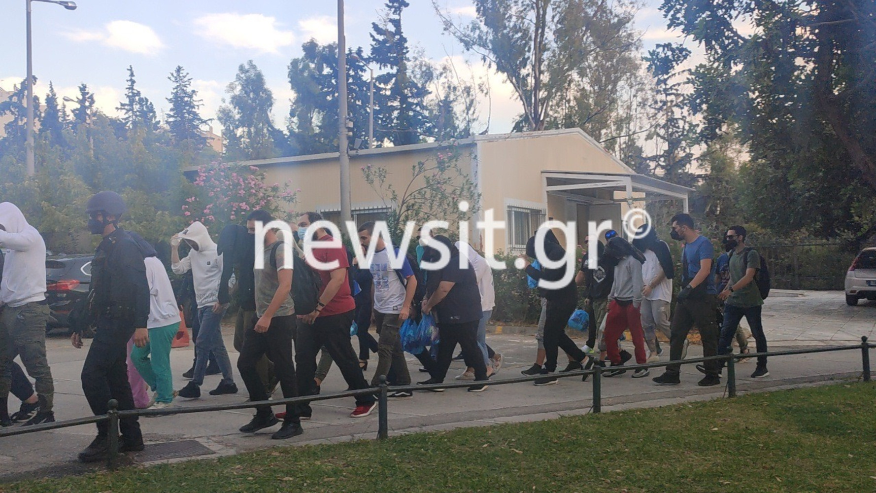 Ένοχοι οι 8 από τις συμμορίες της Πολυτεχνειούπολης, αθωώθηκαν οι 16