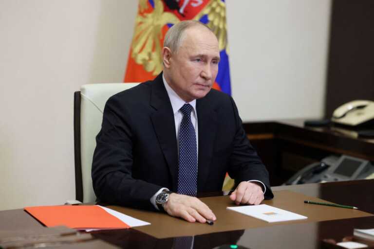 Πούτιν: Η Ουκρανία με επιθέσεις σε αμάχους θέλει να διαταράξει τις ρωσικές εκλογές