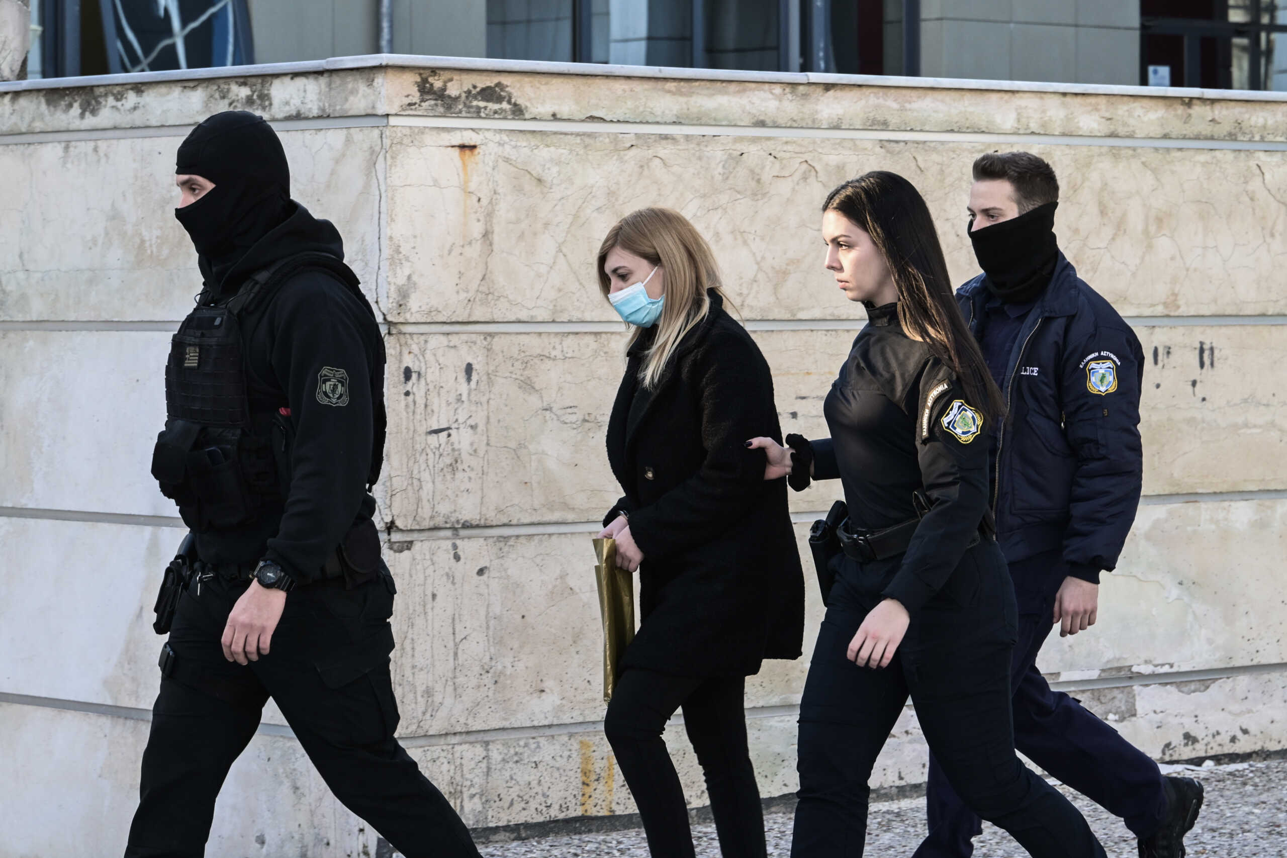Δίκη της 35χρονης Ρούλας Πισπιρίγκου που κατηγορείται για τον θάνατο της 9χρονης πρωτότοκης κόρης της Τζωρτζίνας, στο Μικτό Ορκωτό Δικαστήριο Αθηνών, Δευτέρα 8 Ιανουαρίου 2024. Η δίκη είχε διακοπεί για περίπου 1,5 μήνα λόγω της αποχής των δικηγόρων και αναμένονταν να απολογηθεί η κατηγορούμενη.
(ΤΑΤΙΑΝΑ ΜΠΟΛΑΡΗ